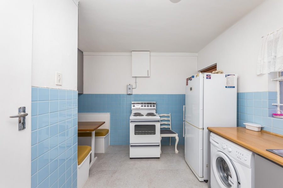 2 Bedroom Property for Sale in Sea Point Western Cape